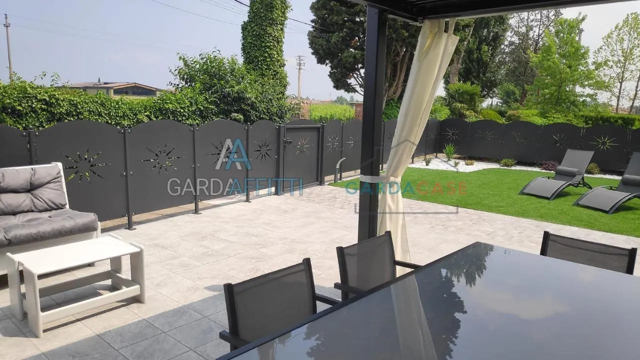 Cristallo Apartment - Accesso Gratuito A Parco Acquatico Desenzano del Garda